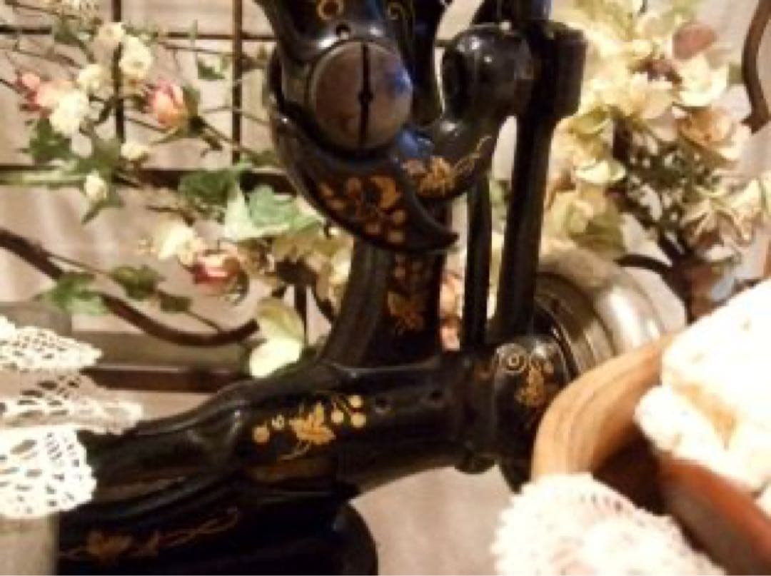 その他 Antique Sewing Machine Wilcox & Gibbs