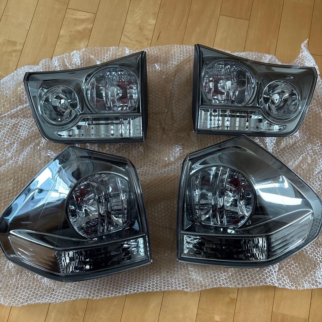 ハリアー30 純正テールランプセット　新車外し