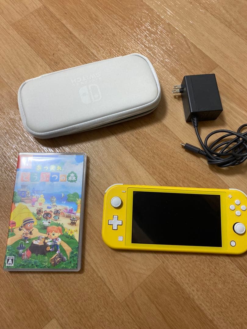 Nintendo Switch Lite イエロー ソフト(あつ森)付き