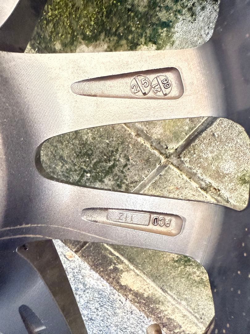 215/60R/16パサートb8 スタッドレスホイールセットブリザック vrx2