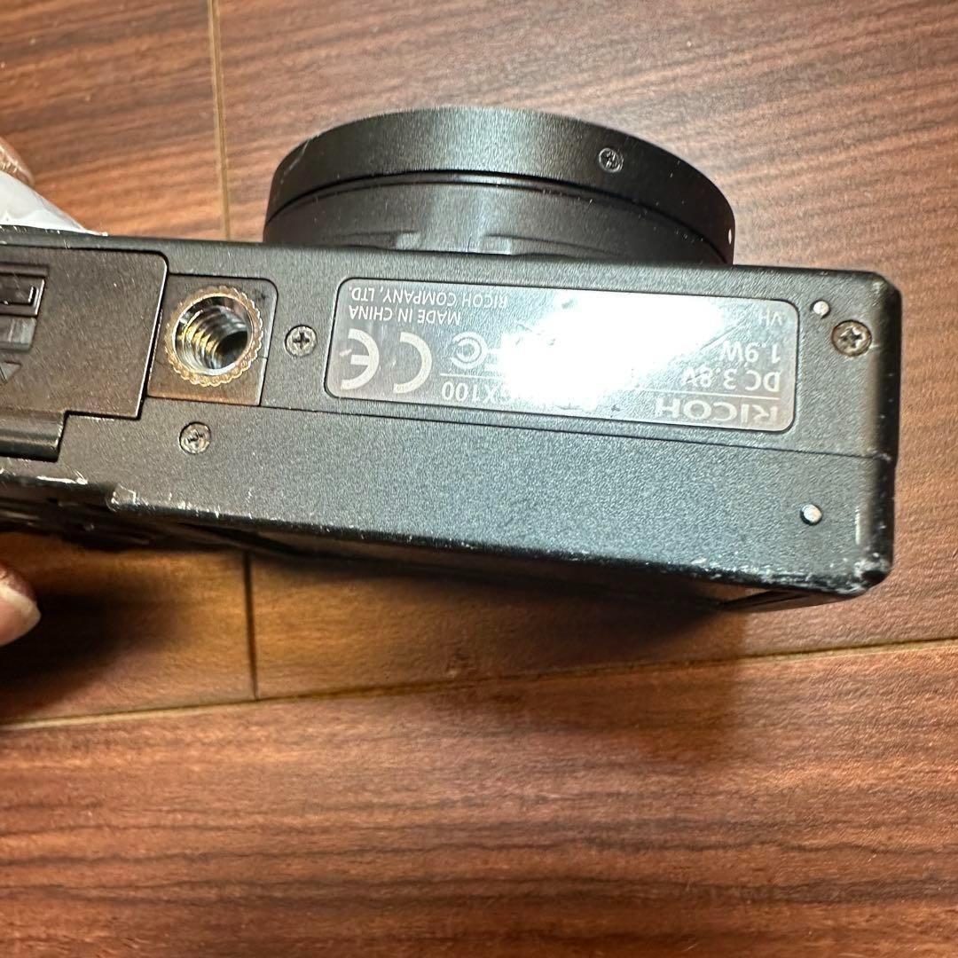 RICOH Caplio GX100 デジカメ 2437