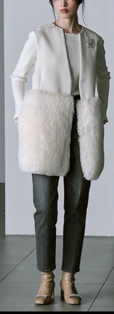 CELFORD セルフォード ☆2024完売裾ファーロングジレ 黒　未使用