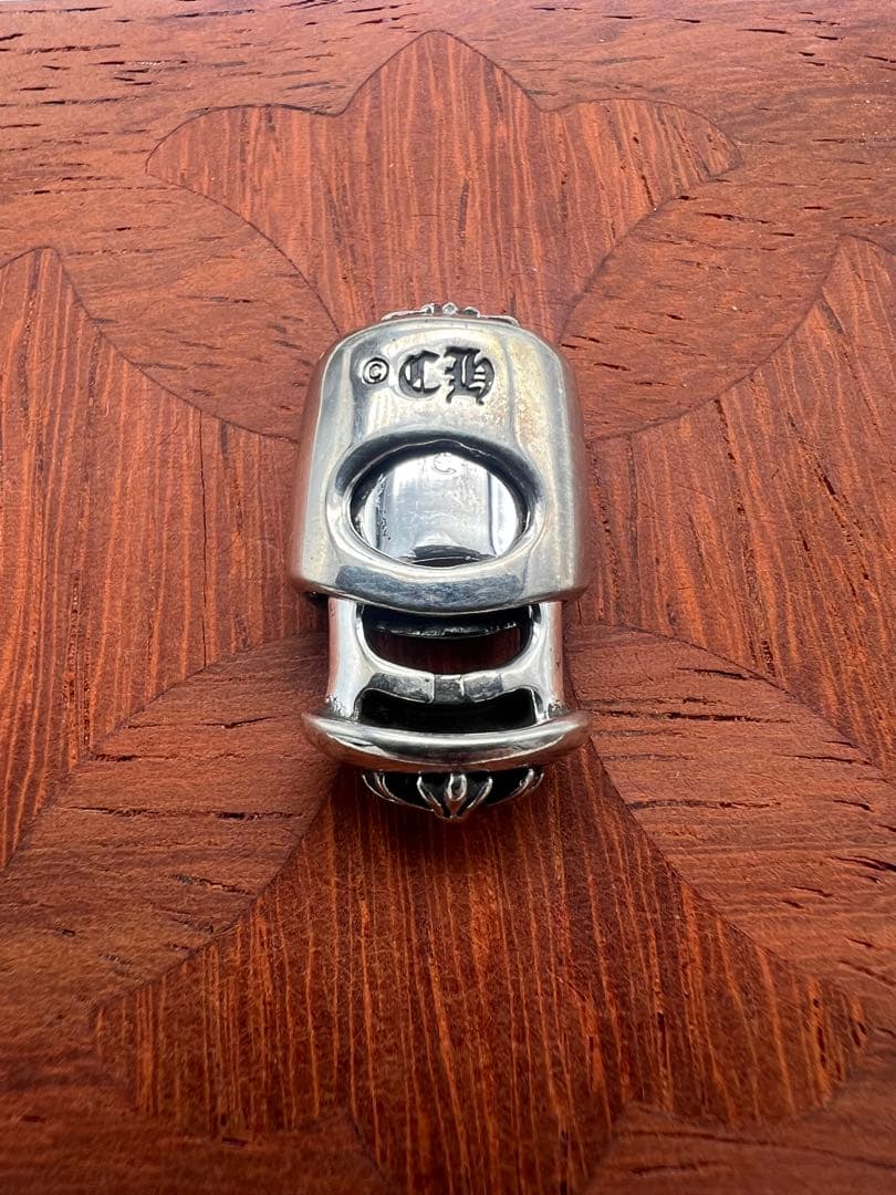 S*️様 クロムハーツ レースストッパー