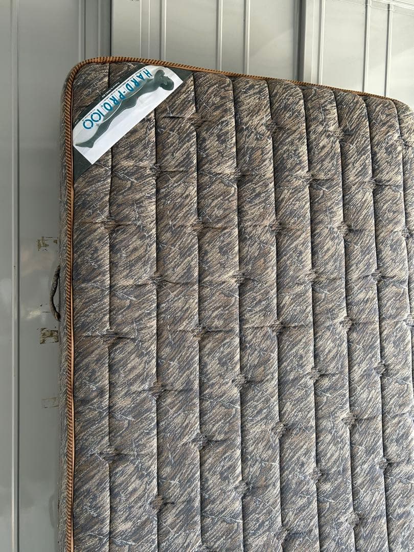 美品　フランスベッド　シングル　マットレス　おしゃれ　直接受け取り可能‼️