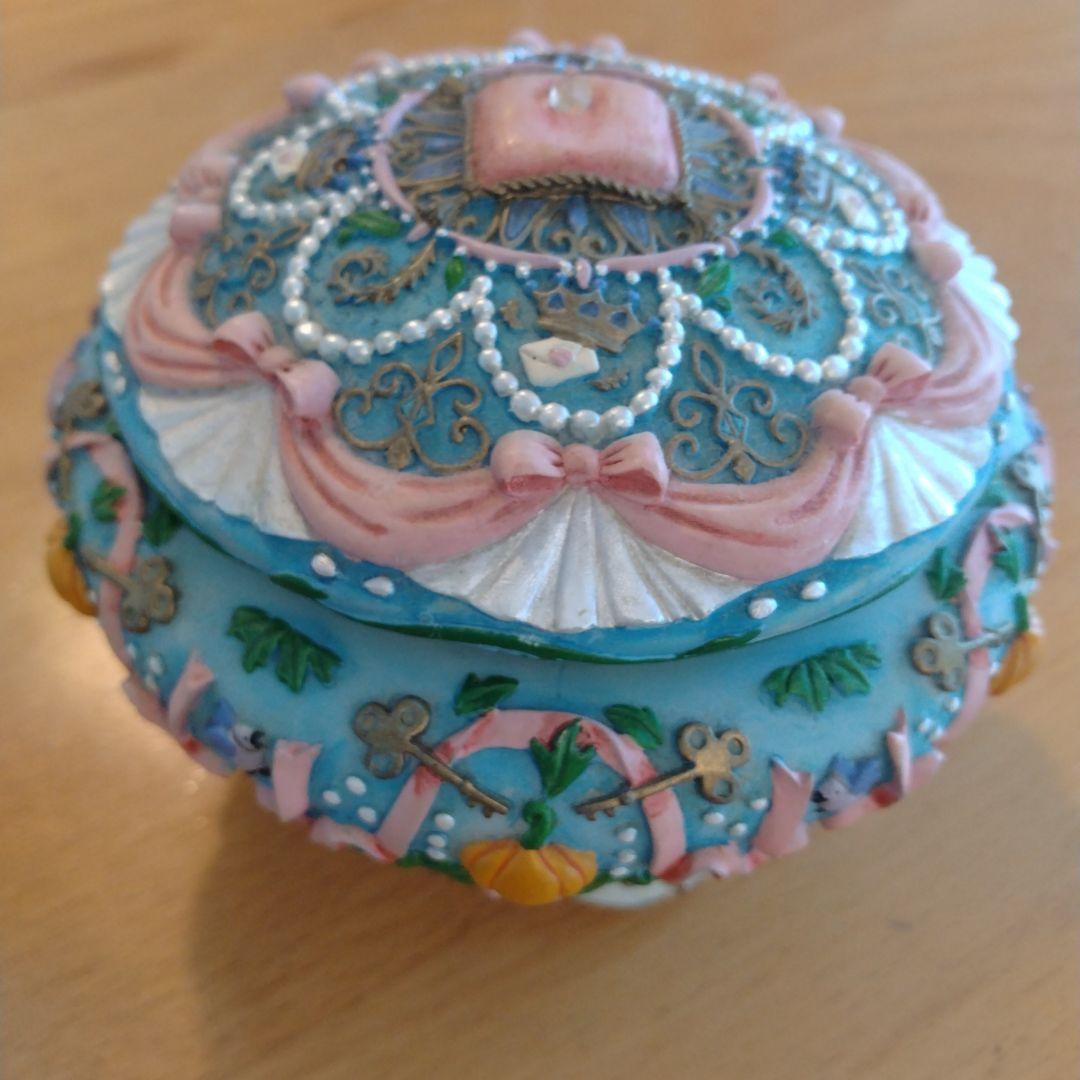 【On_ink15】海外製　シンデレラ　オルゴール