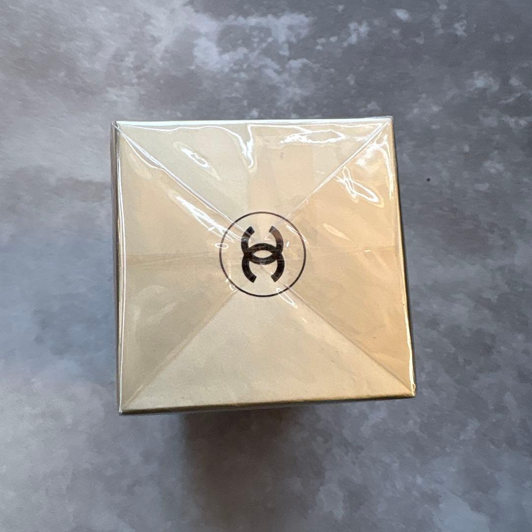 CHANEL サブリマージュ　美容液