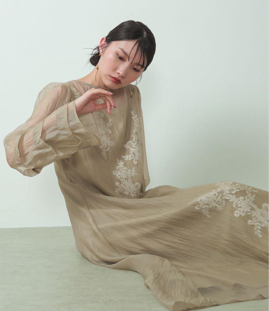 kana モチーフレース シアー ワンピース マスタード　M