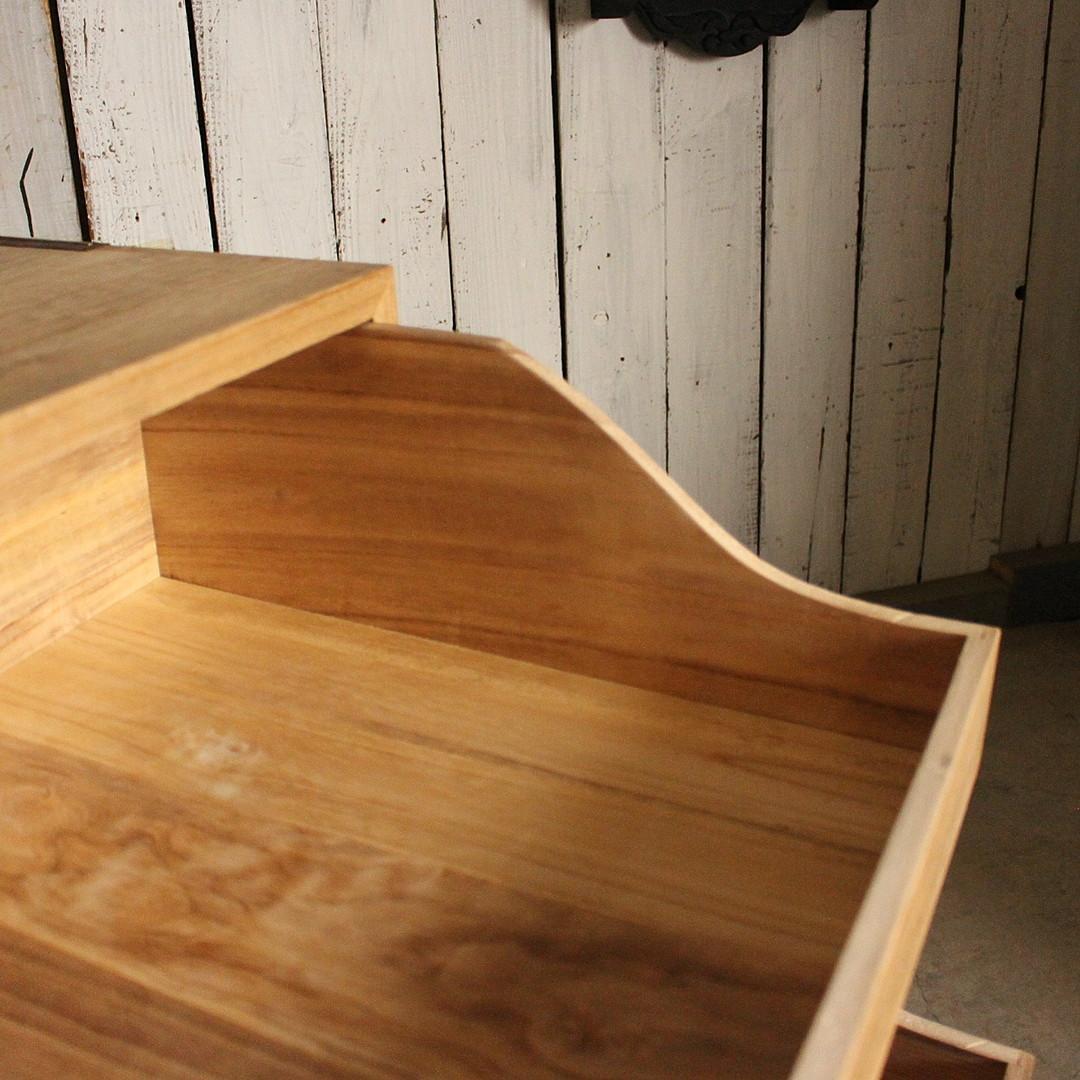 古い木製の引き出し　3段　食器棚　シャツケース　収納棚　チェスト　古家具