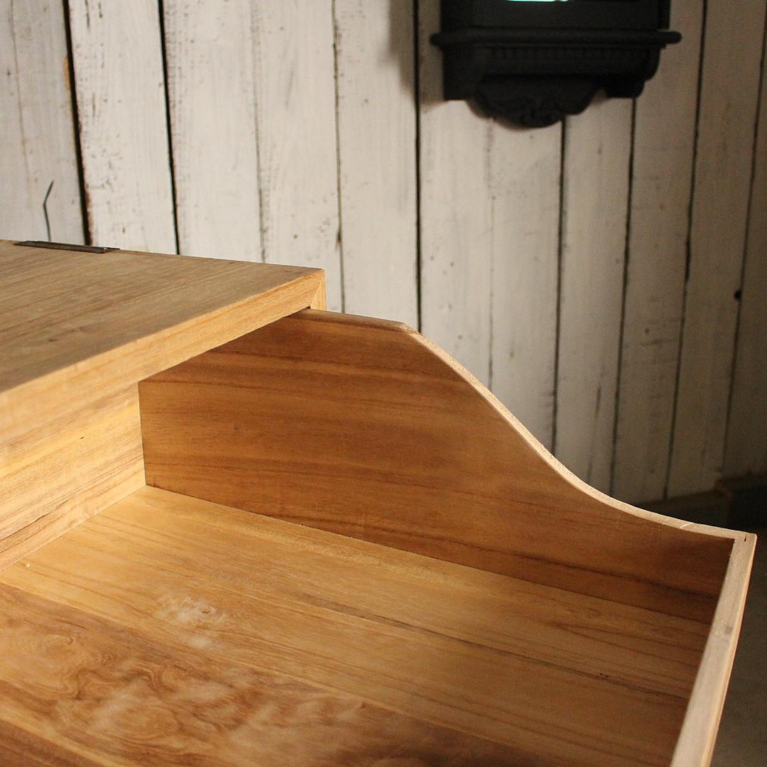 古い木製の引き出し　3段　食器棚　シャツケース　収納棚　チェスト　古家具