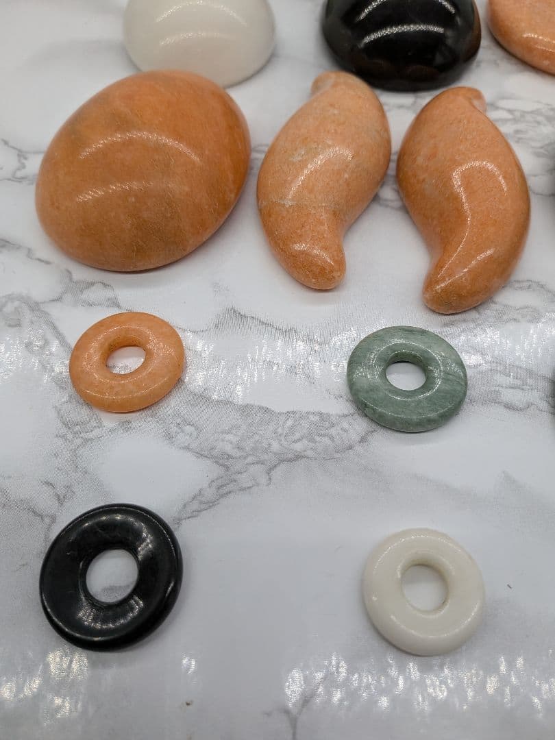 リラクゼーショングッズ天然 石のセット　ホットストーン　高級セット　エステ