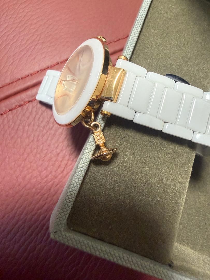 VivienneWestwood ヴィヴィアン・ウエストウッド腕時計レディース