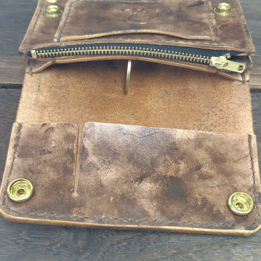 ミドルサイズ トラッカーウォレット 黒×ムラ茶 バラのハート(76)