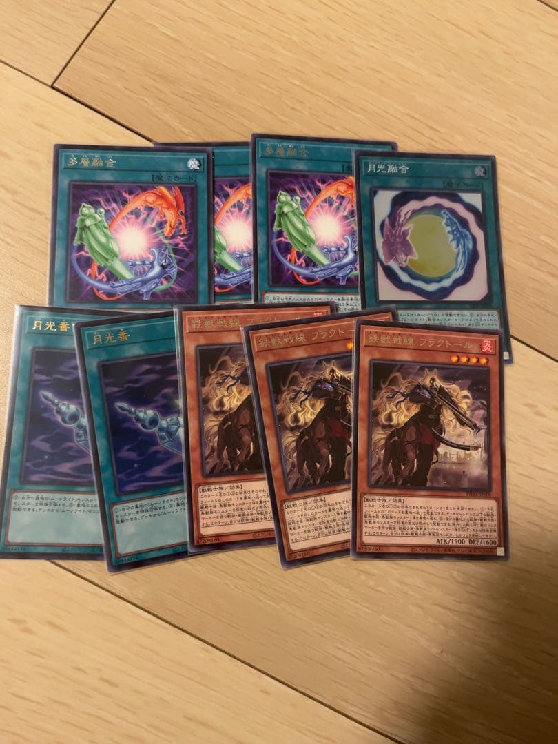 遊戯王 引退品 デッキ デッキパーツ プレイマット スリーブ