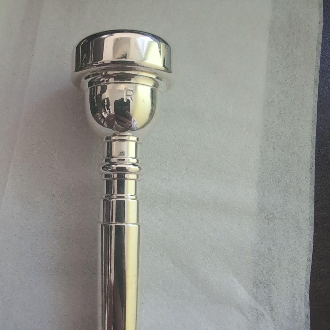 Bach 1 1/2C R トランペットマウスピース　ロータリー用