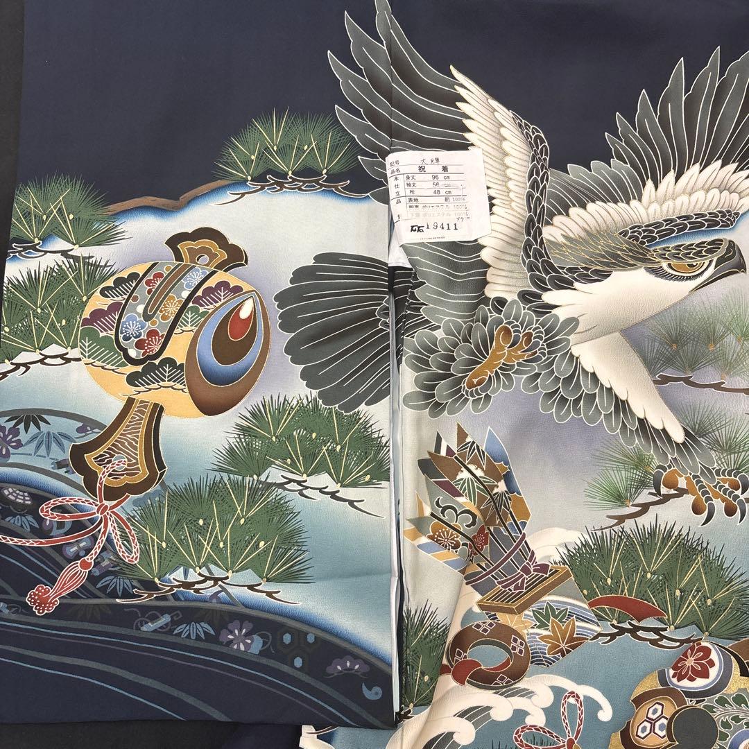 「即決価格」新品正絹産着祝着京豪華友禅、金彩仕様、特選大鷹と祝古典鼓大王松文