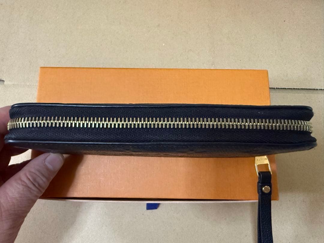 ルイヴィトン　長財布　モノグラムアンプラント　M61864