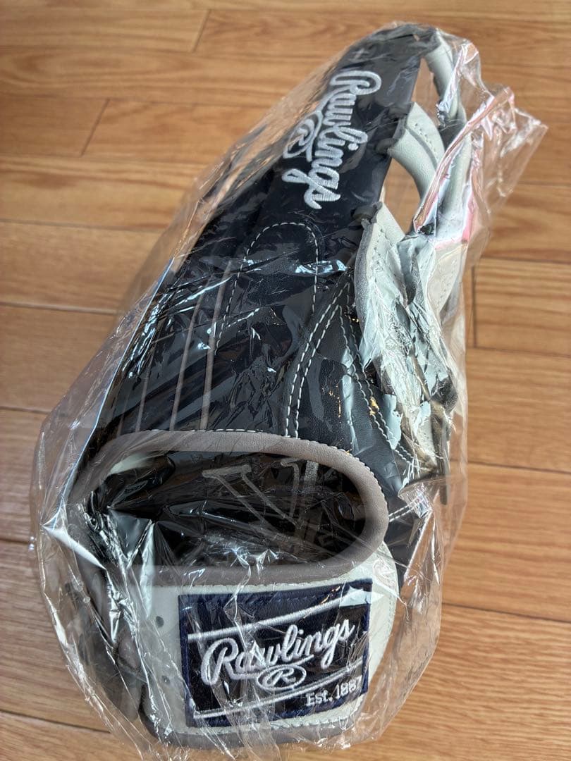 Rawlings 一般軟式 外野手用　右投 ヤンキースブラック/ホワイト
