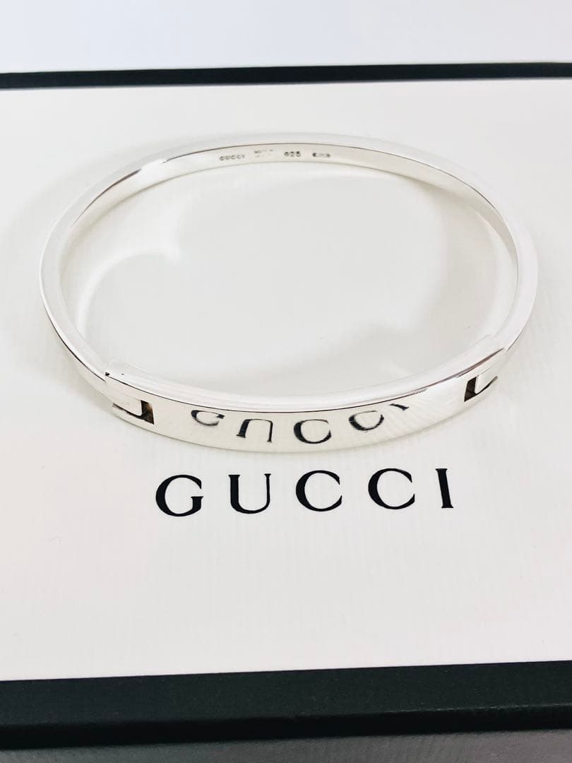【超美品】GUCCI 開閉式バングル ブレスレット 男女兼用 シルバー925