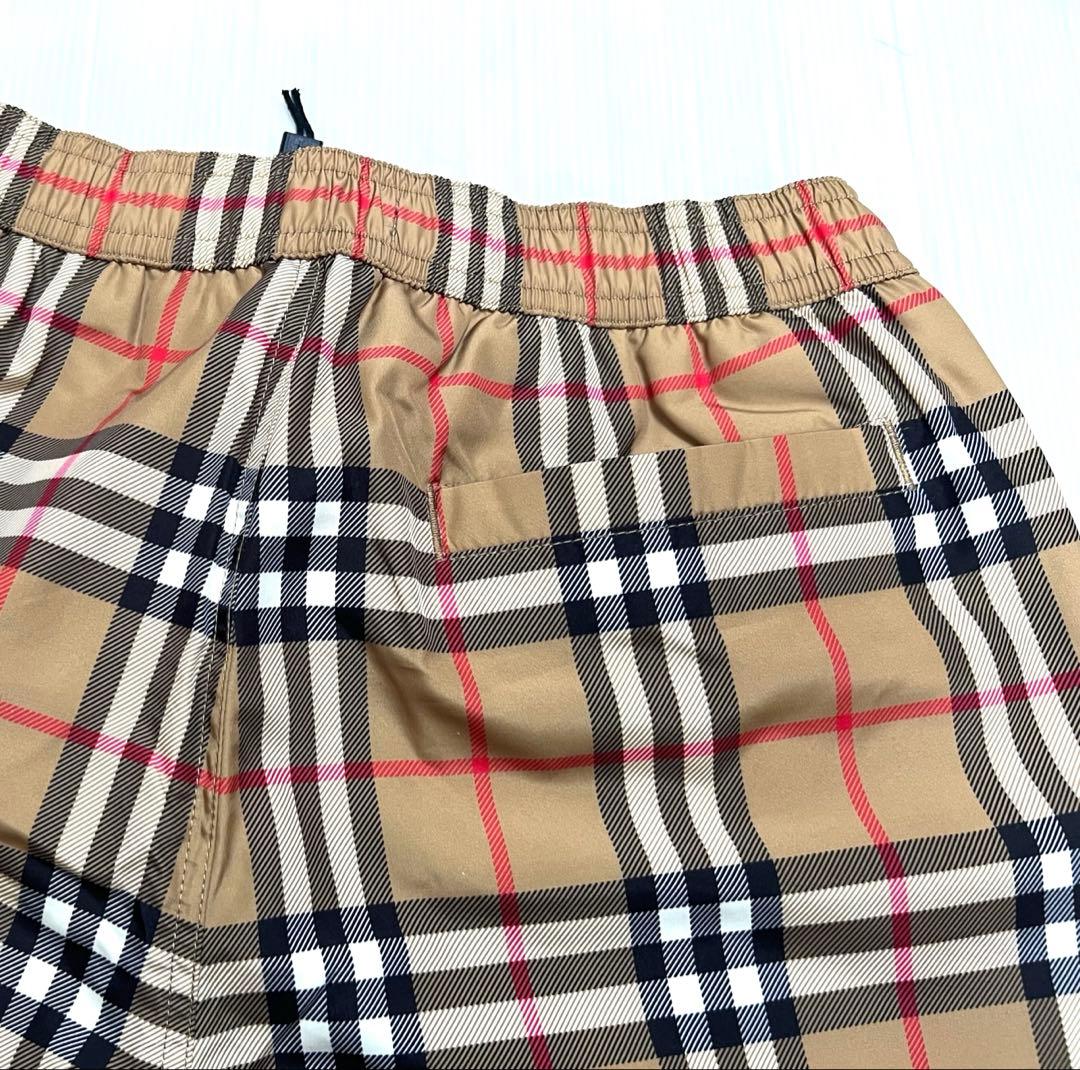 新品 バーバリー ノバチェック スイムパンツ 140cm10Y ハーフパンツ