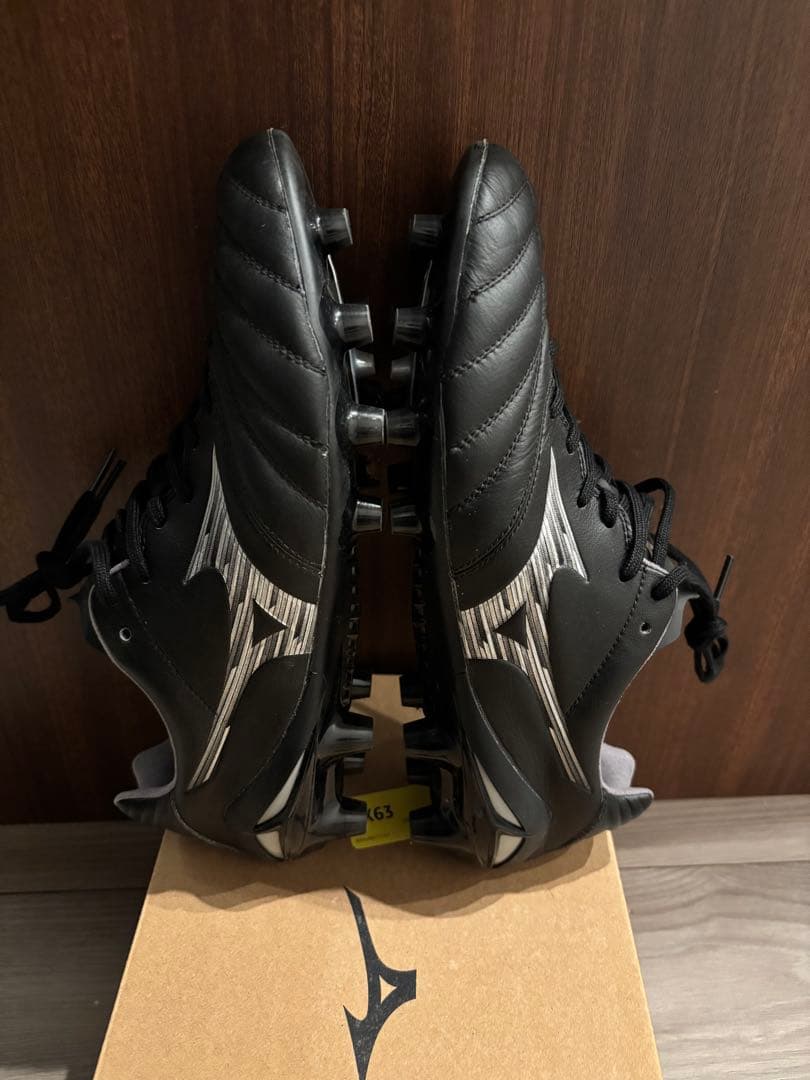 ミズノ　サッカースパイク　モナルシーダネオ3エリート　箱付き