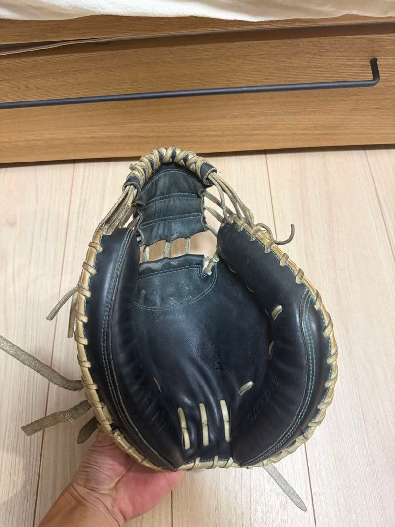 ZETT硬式グローブ 黒/ベージュ