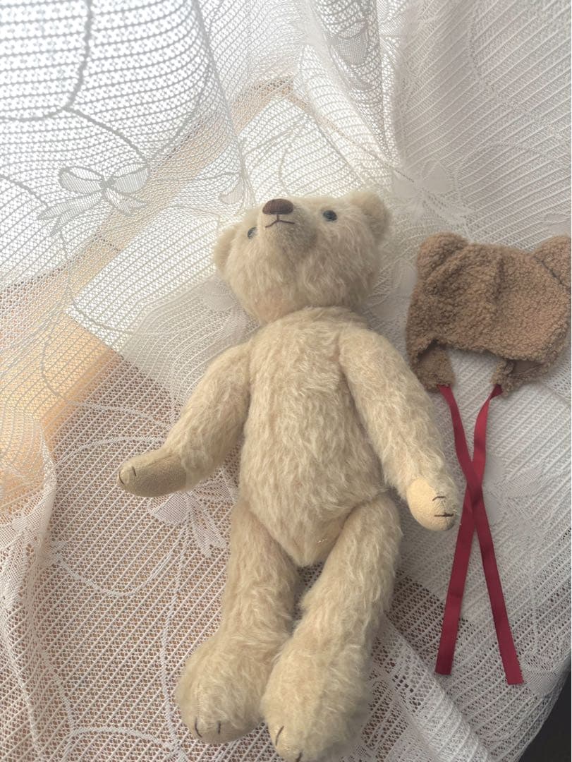 ハンドメイドベア(イギリス天然モヘア)全長34cm くまちゃん帽子つき