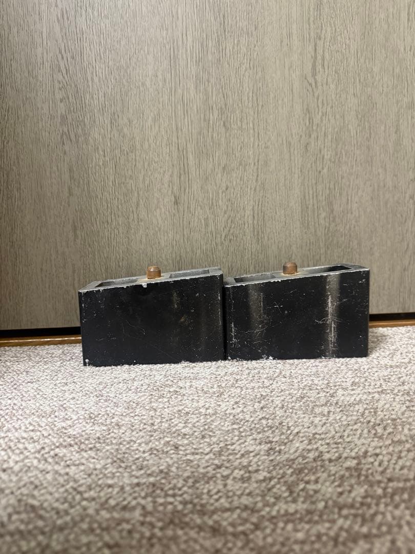 ハイラックス　rzn152 角度付き3インチローダウンブロック