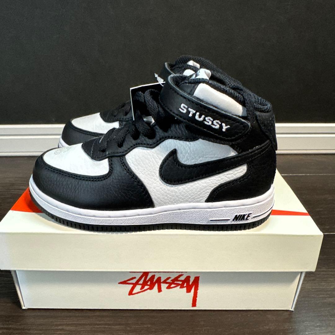 Nike Stussy Air Force 1 Mid キッズスニーカー
