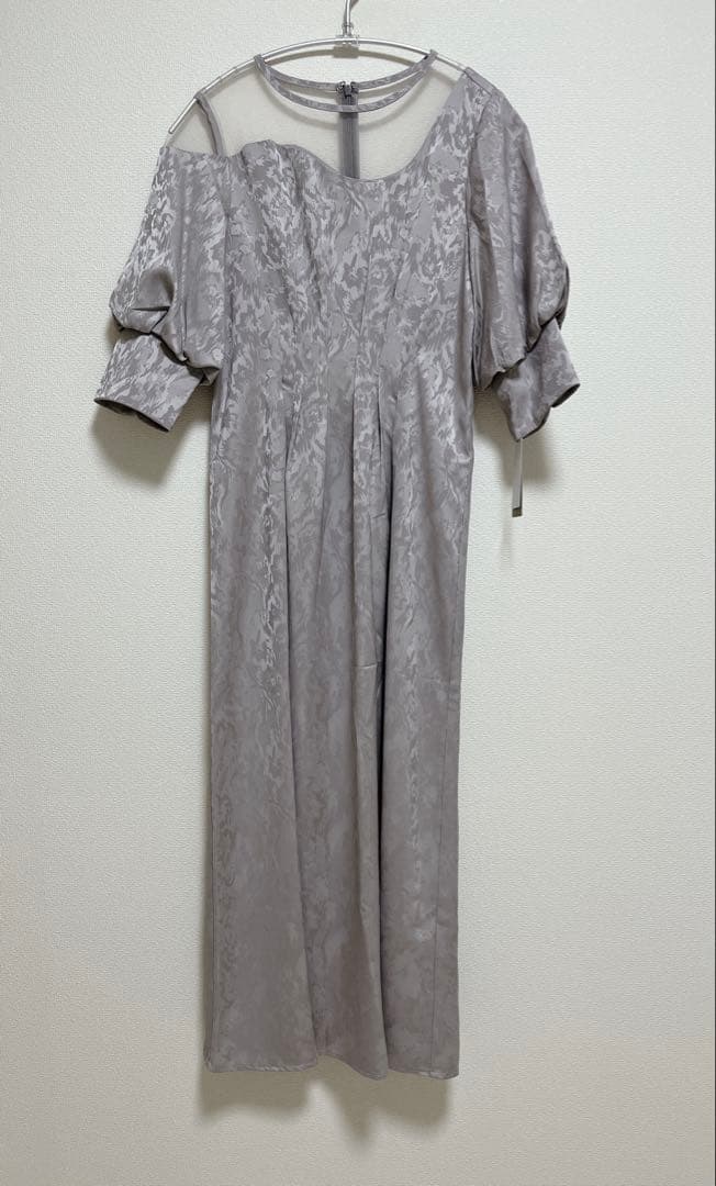 ★新品タグ付き★ LE’RURE ミアンダリングウエストタックフレアドレス