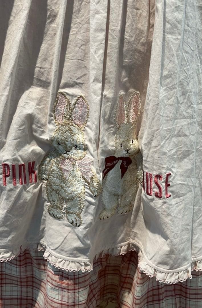 新品未使用　ピンクハウス　バラ園うさぎチュニック ピンク系