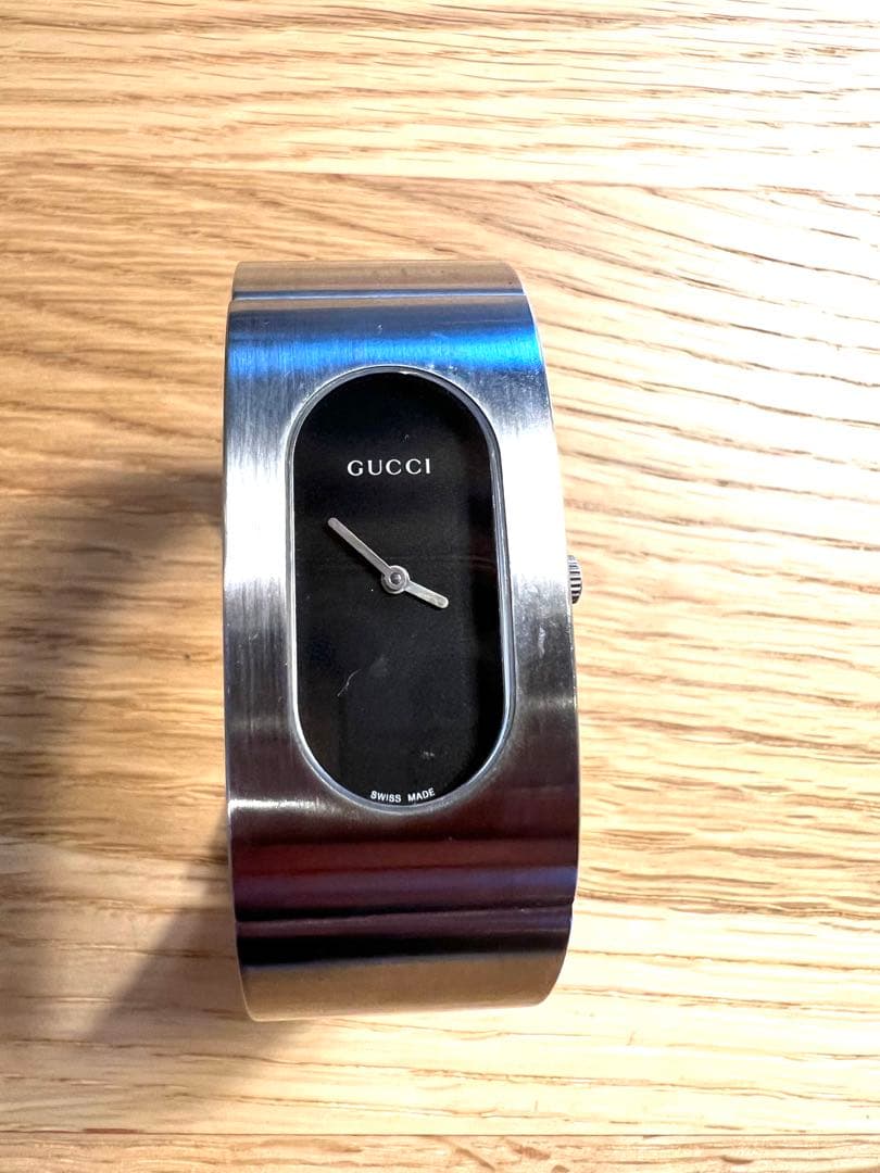 GUCCI 2400L ステンレススチール 時計