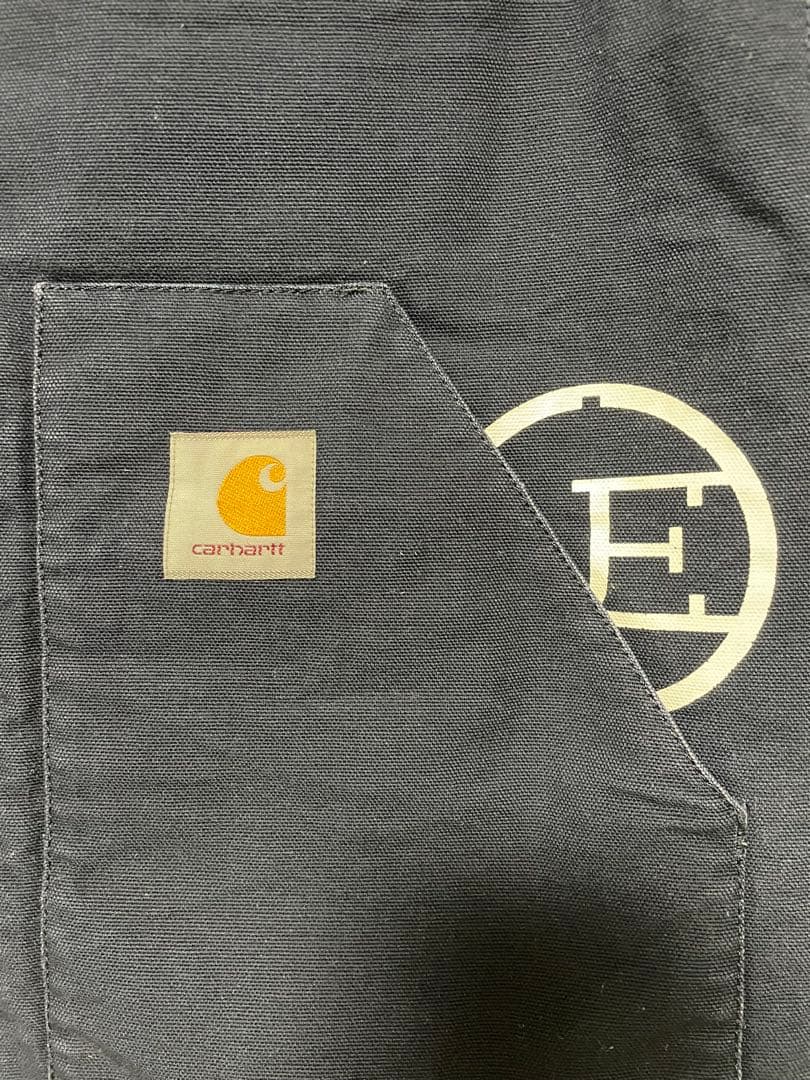 (*)様 carhartt × fragment ベスト