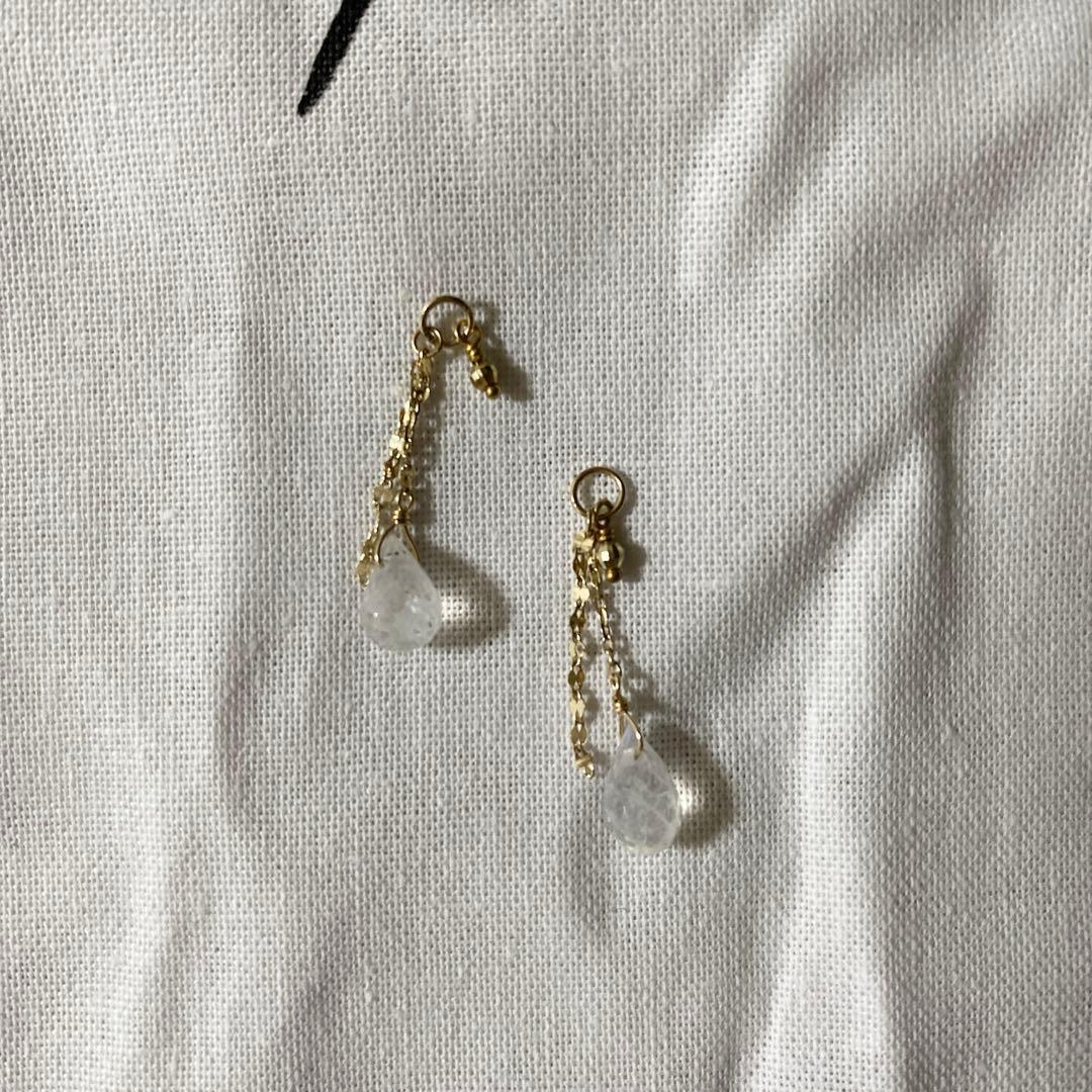 未使用 agete K10フェルスパーピアスチャーム 完売