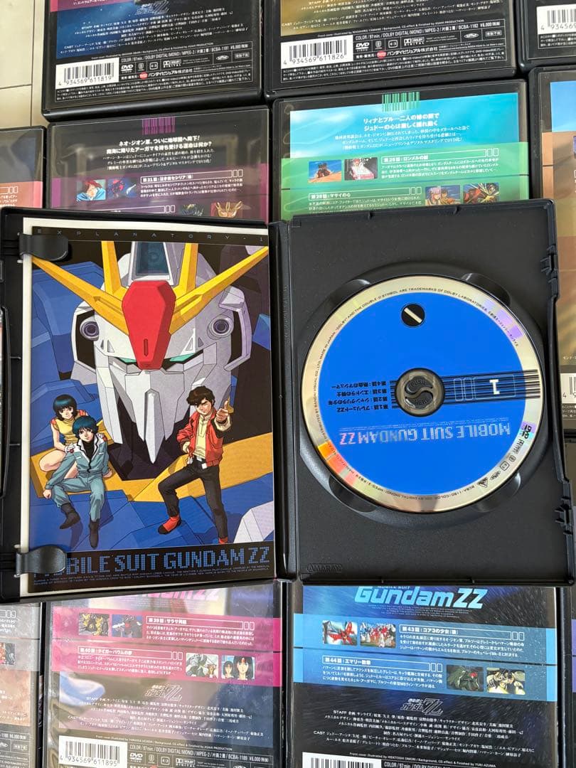 機動戦士Z ZガンダムDVD 1から12完結