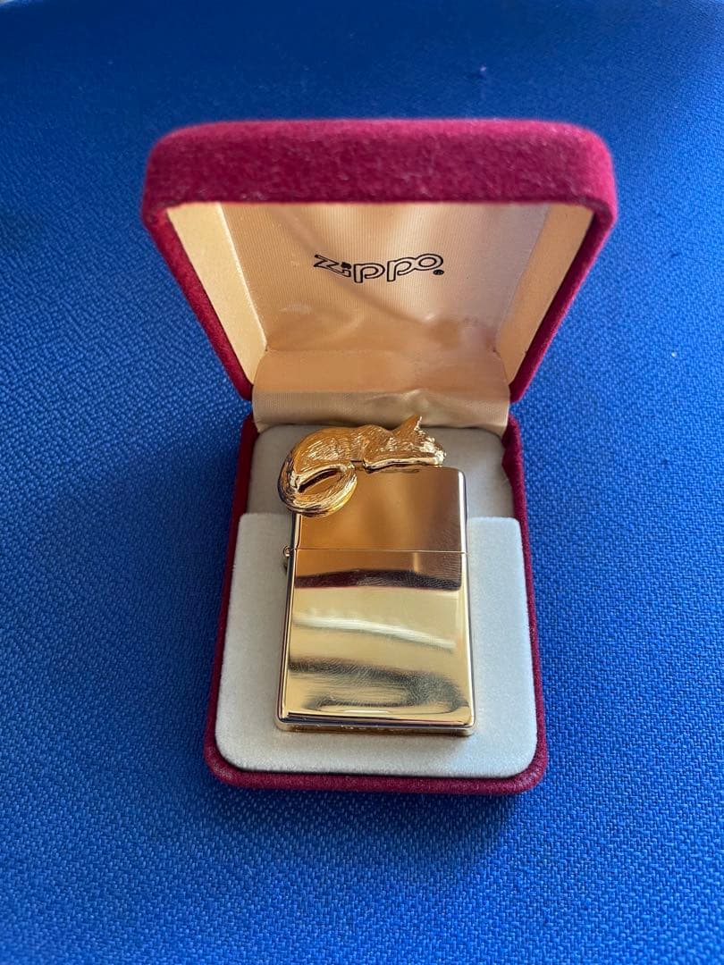 Zippo ゴールド 猫デザインライター 専用ケース付き