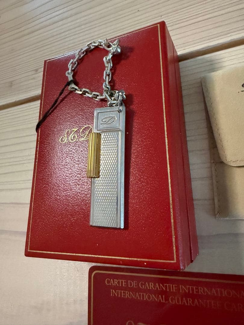 デュポン　dupont キーホルダー　シルバー