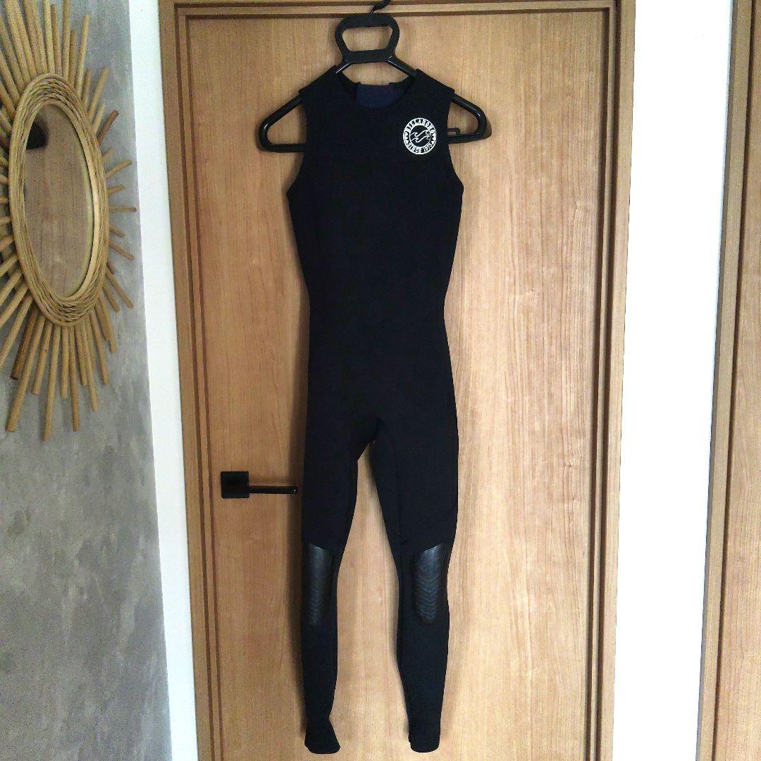 BILLABONG ブラック フルスーツ