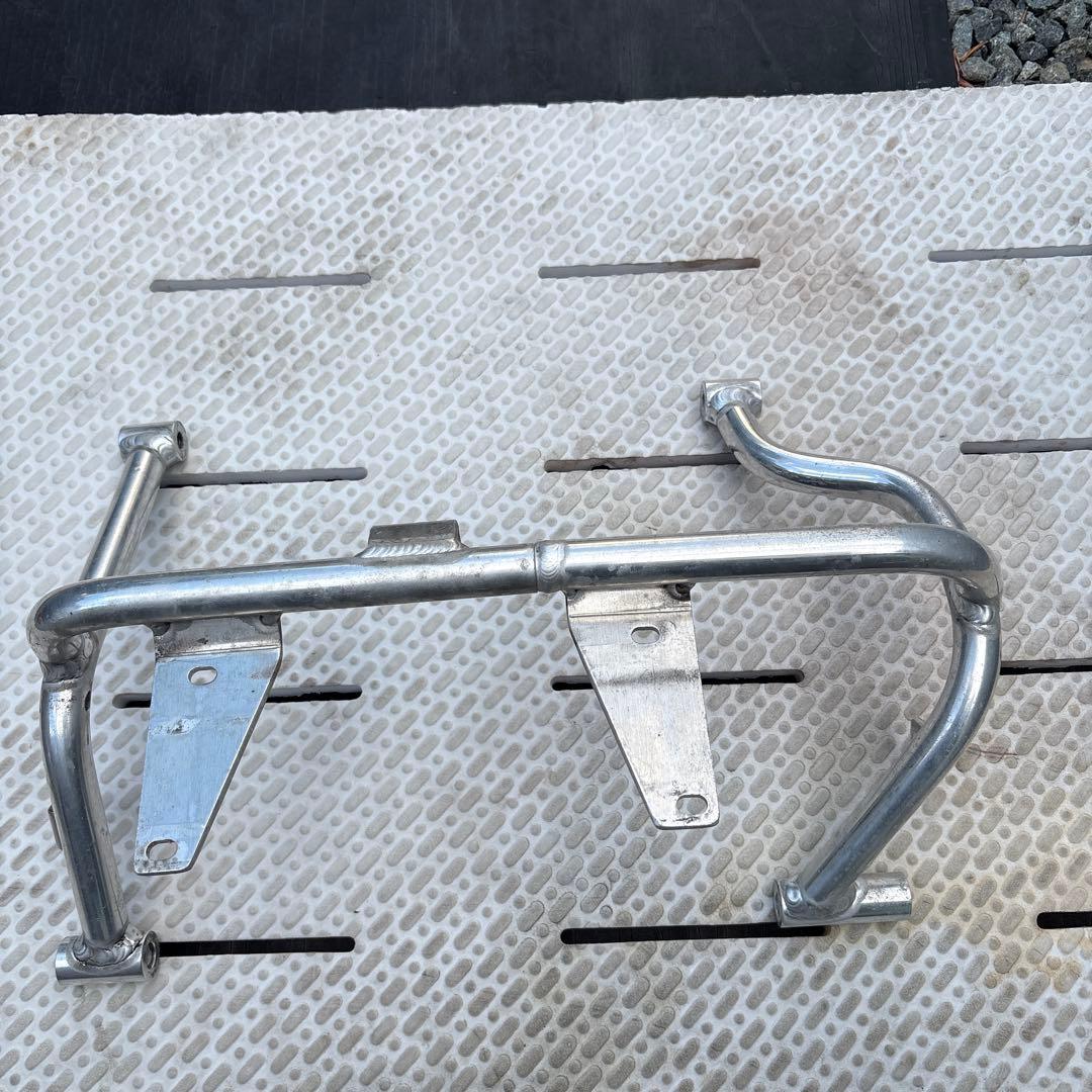 GPZ900R アクティブ　ラジエターステー