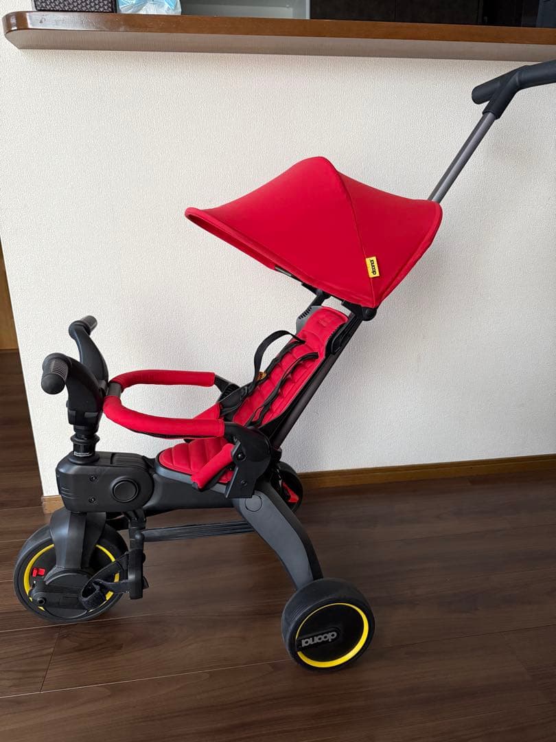 専用⭐︎美品doona 折り畳み三輪車 LIKI trike　レッド⭐︎