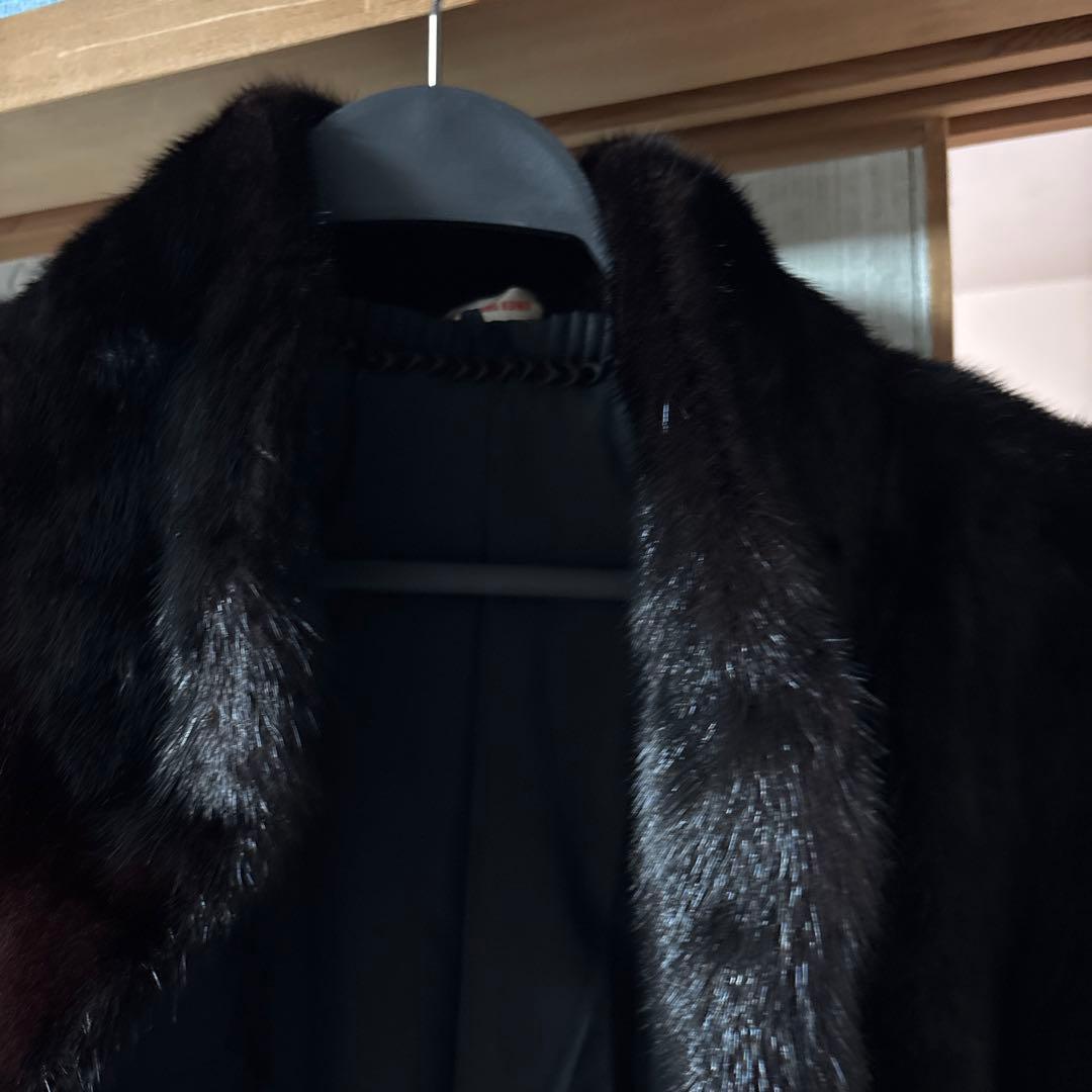 SAGA MINK 黒 （少しこげ茶）ミンクファーコート