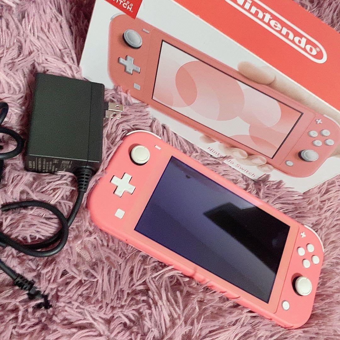 【陸太郎】Nintendo Switch Lite 【おまけ付き】