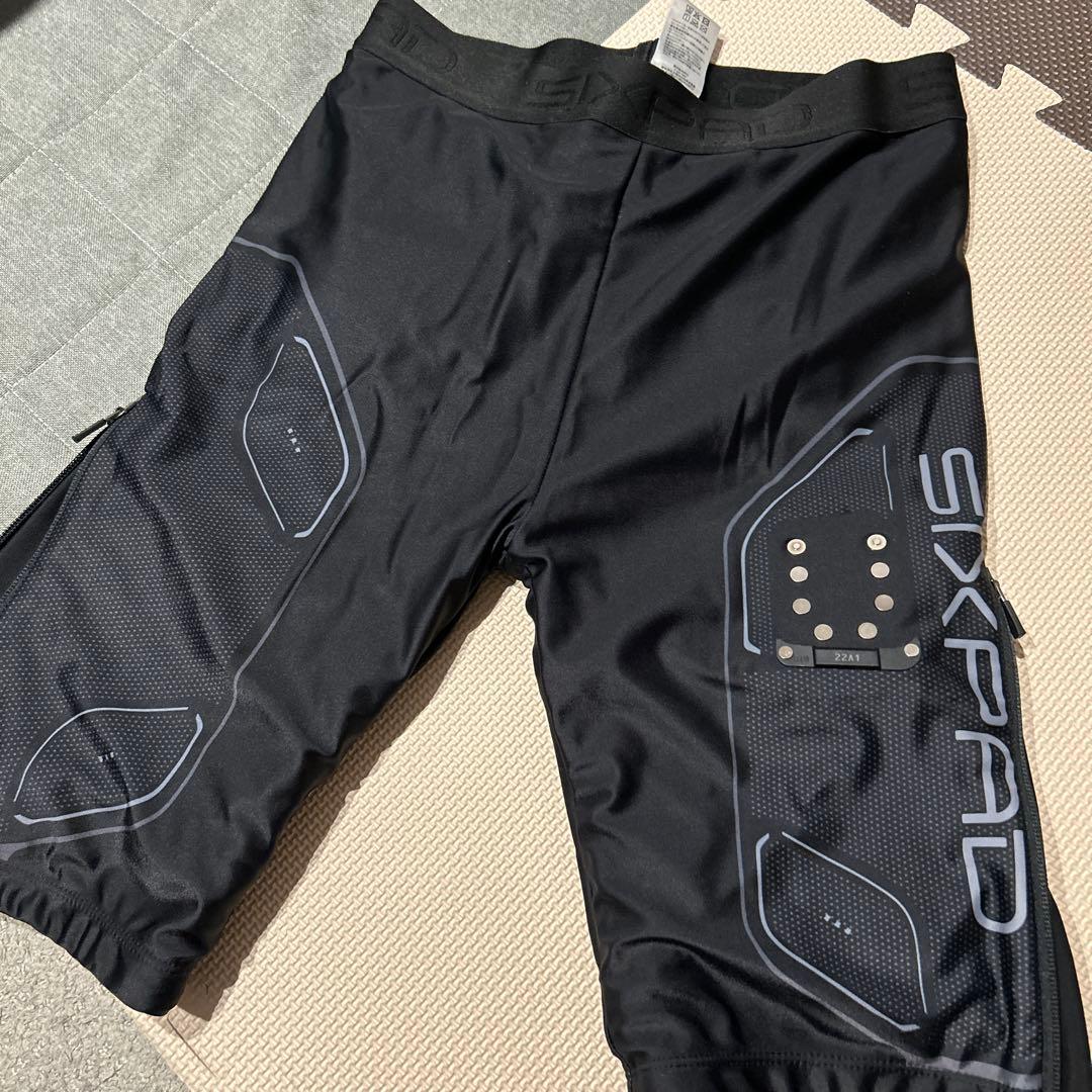 SIXPADシックスパッド　上下セットメンズLサイズ