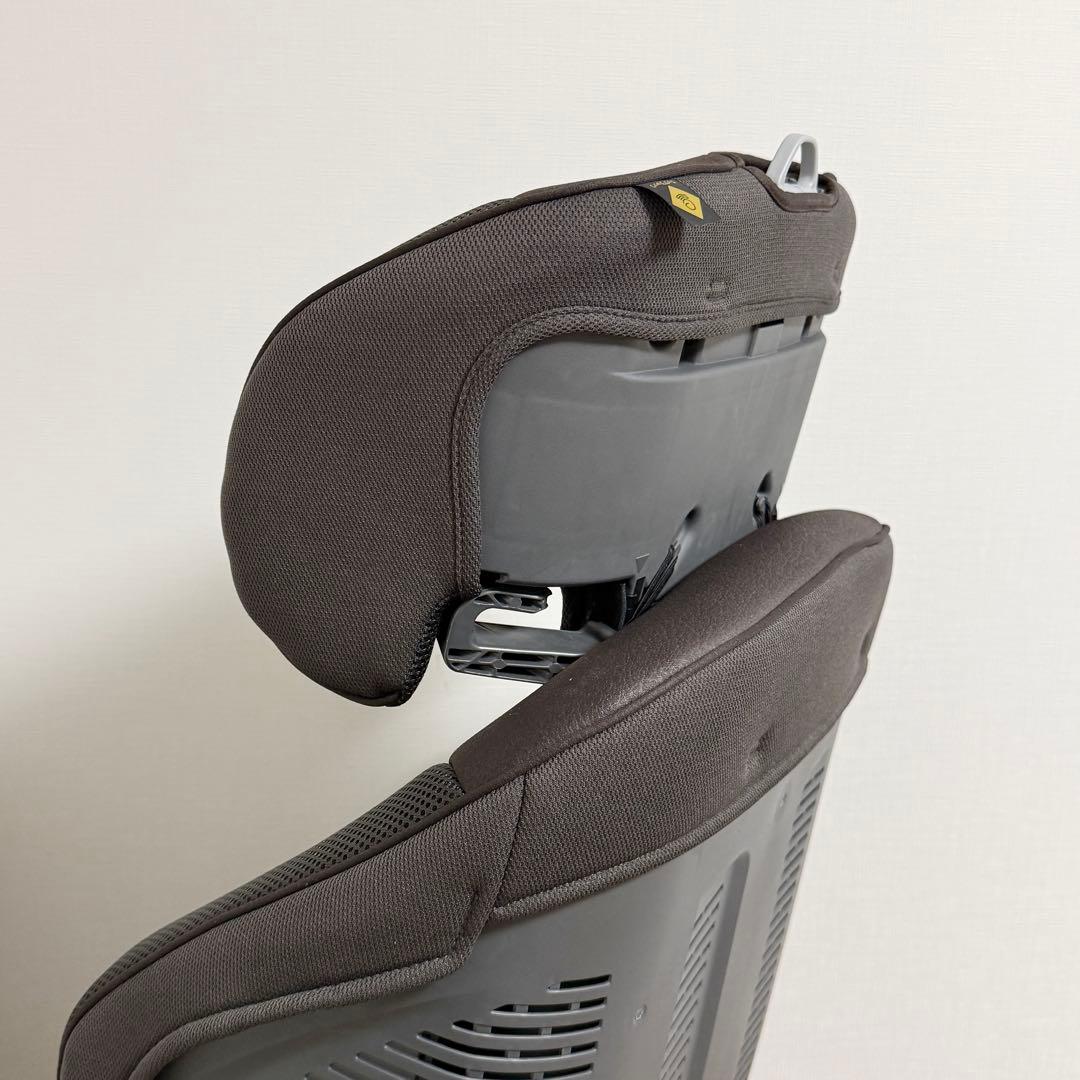 【美品】Combi ジョイトリップ アドバンス ISOFIX ジュニアシート