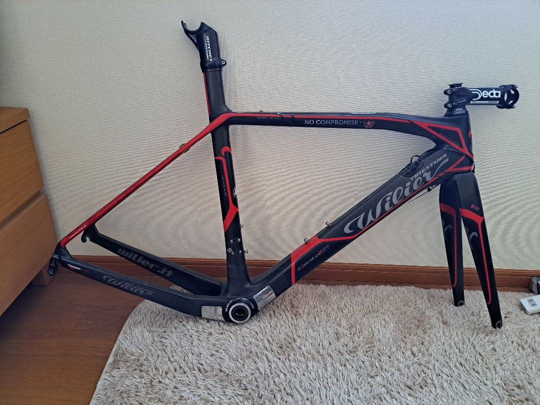 Wilier Cento1SR フレームセット 定価40万 フォーク1本おまけ