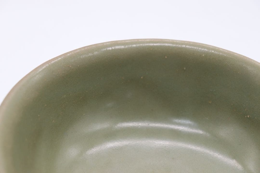 中国　明時代初期　龍泉窯碗　青磁　木箱入　送料込み0515