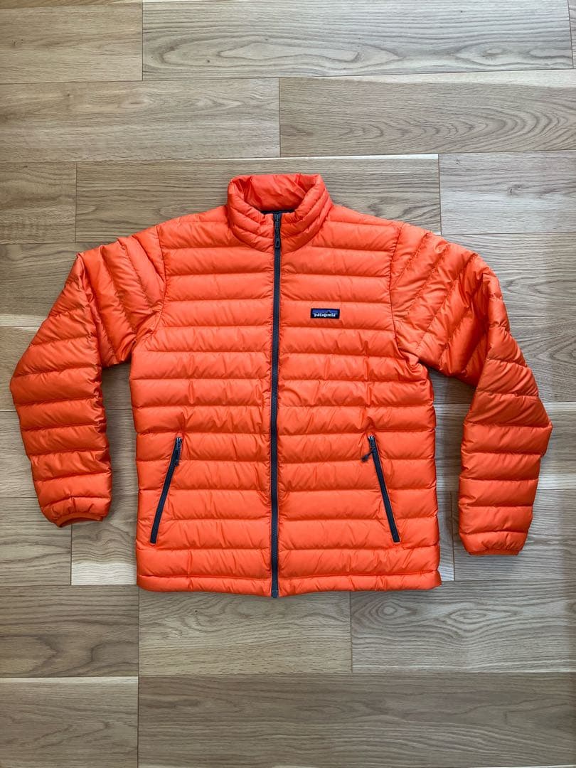 パタゴニア　ダウンセーター　Mサイズ　オレンジ