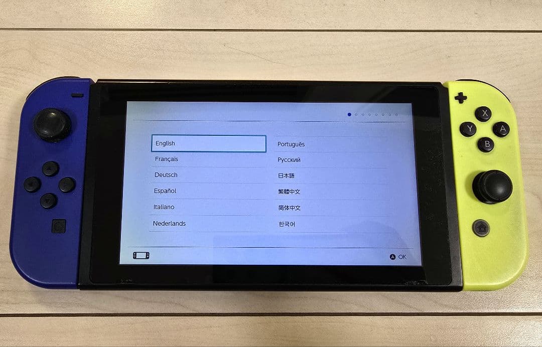 Nintendo Switch 本体 青/黄 ジョイコン付き　(箱無し)