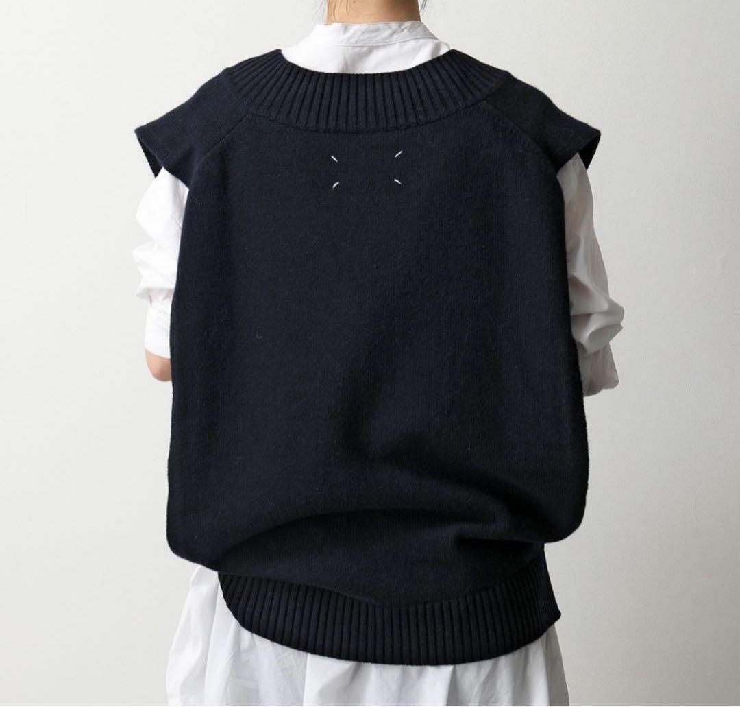 新品未開封　MAISON MARGIELA マルジェラ Vネック ニット ベスト