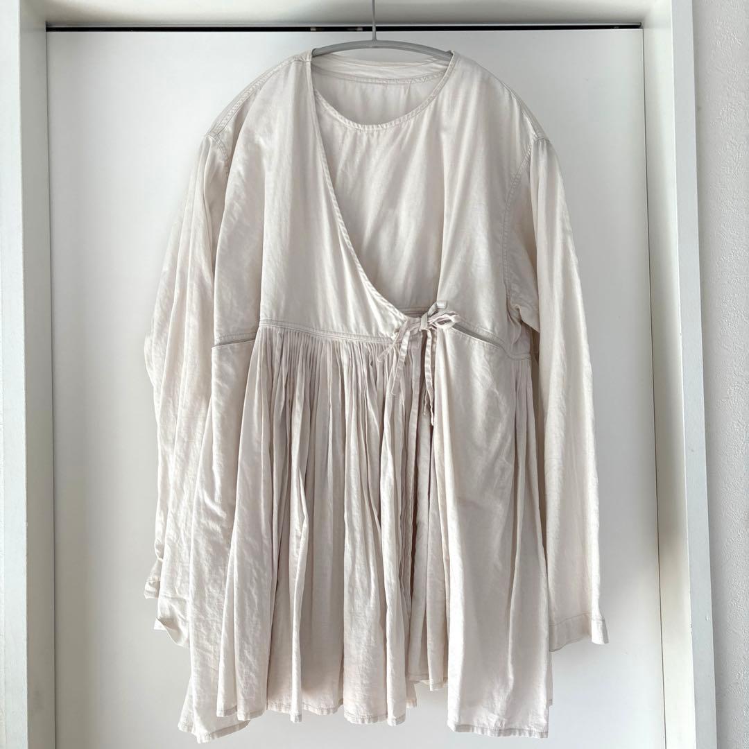 かぐれ　コットンボイルアンガルカシャツ未使用に近いです♡