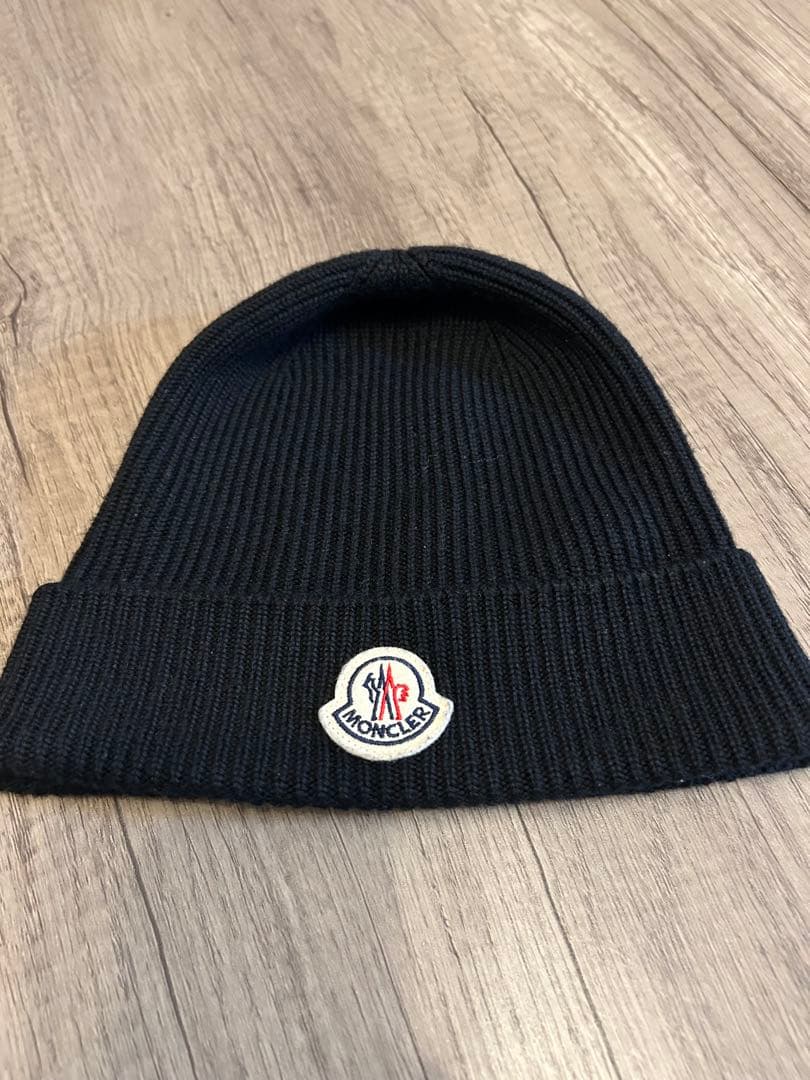 MONCLER ★ ニット帽